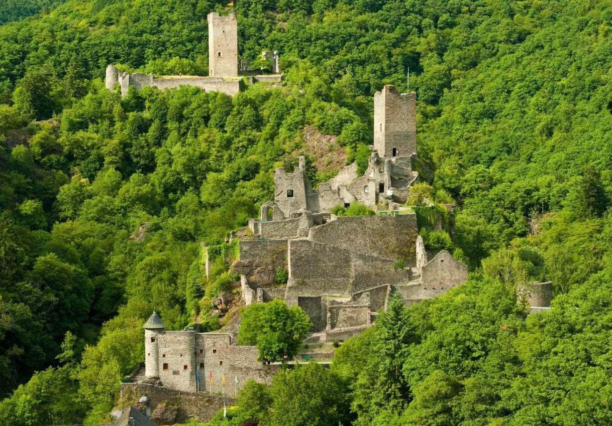 Manderscheid Upper Castle, Manderscheid, Germany, Germany